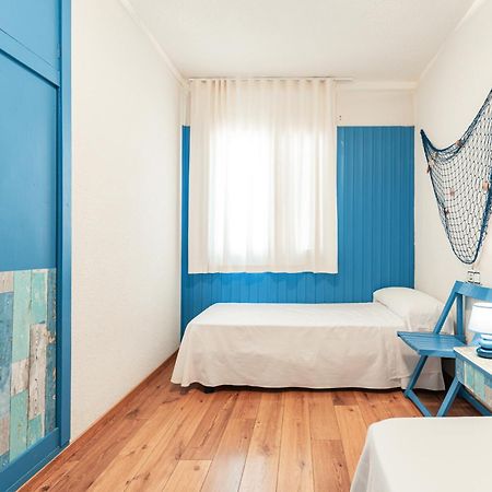 Santa Llucia Apartaments Ρόζες Εξωτερικό φωτογραφία