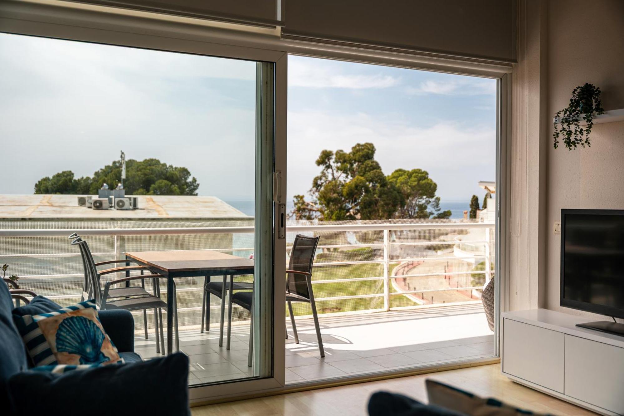 Santa Llucia Apartaments Ρόζες Εξωτερικό φωτογραφία