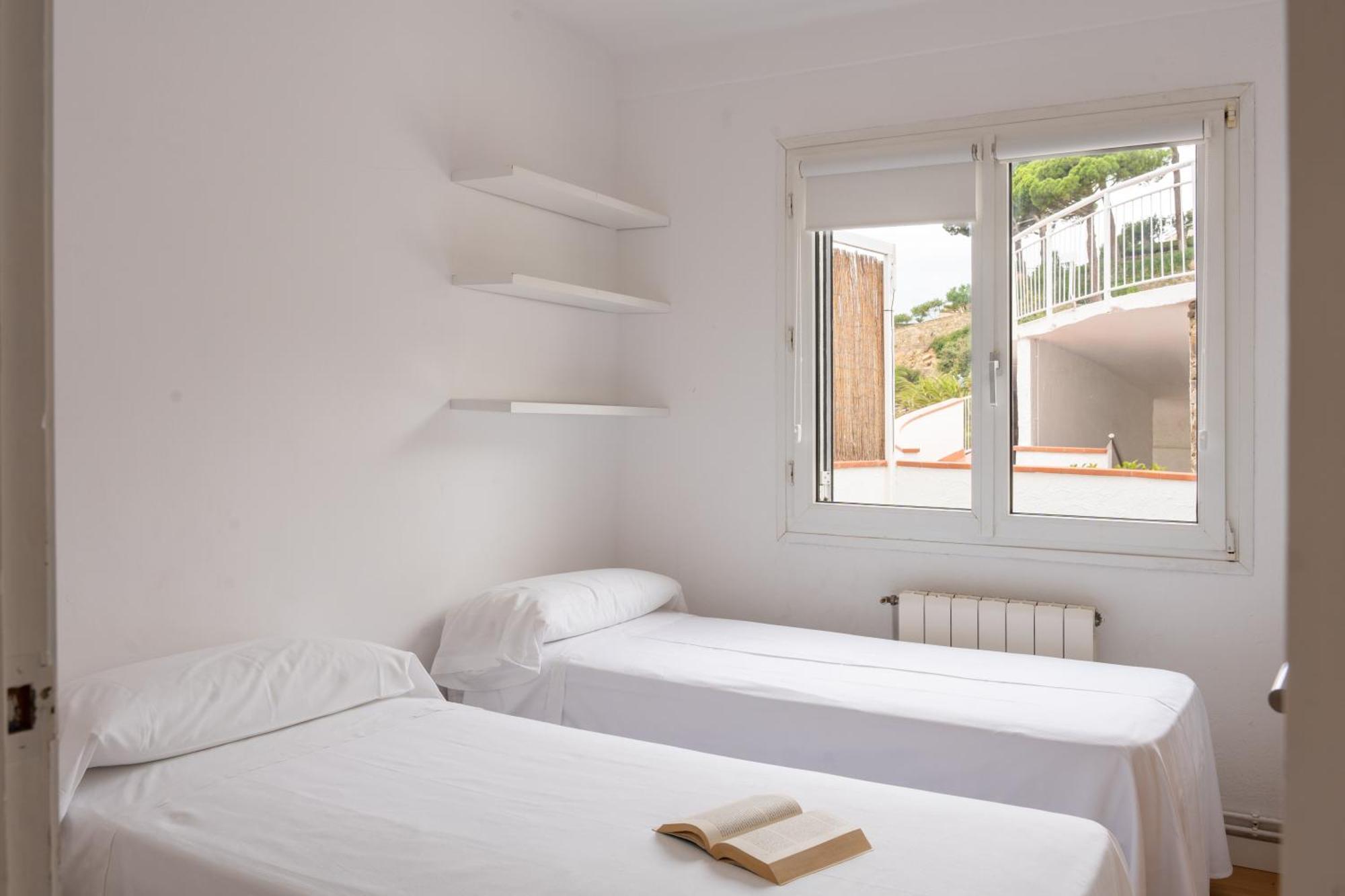 Santa Llucia Apartaments Ρόζες Εξωτερικό φωτογραφία