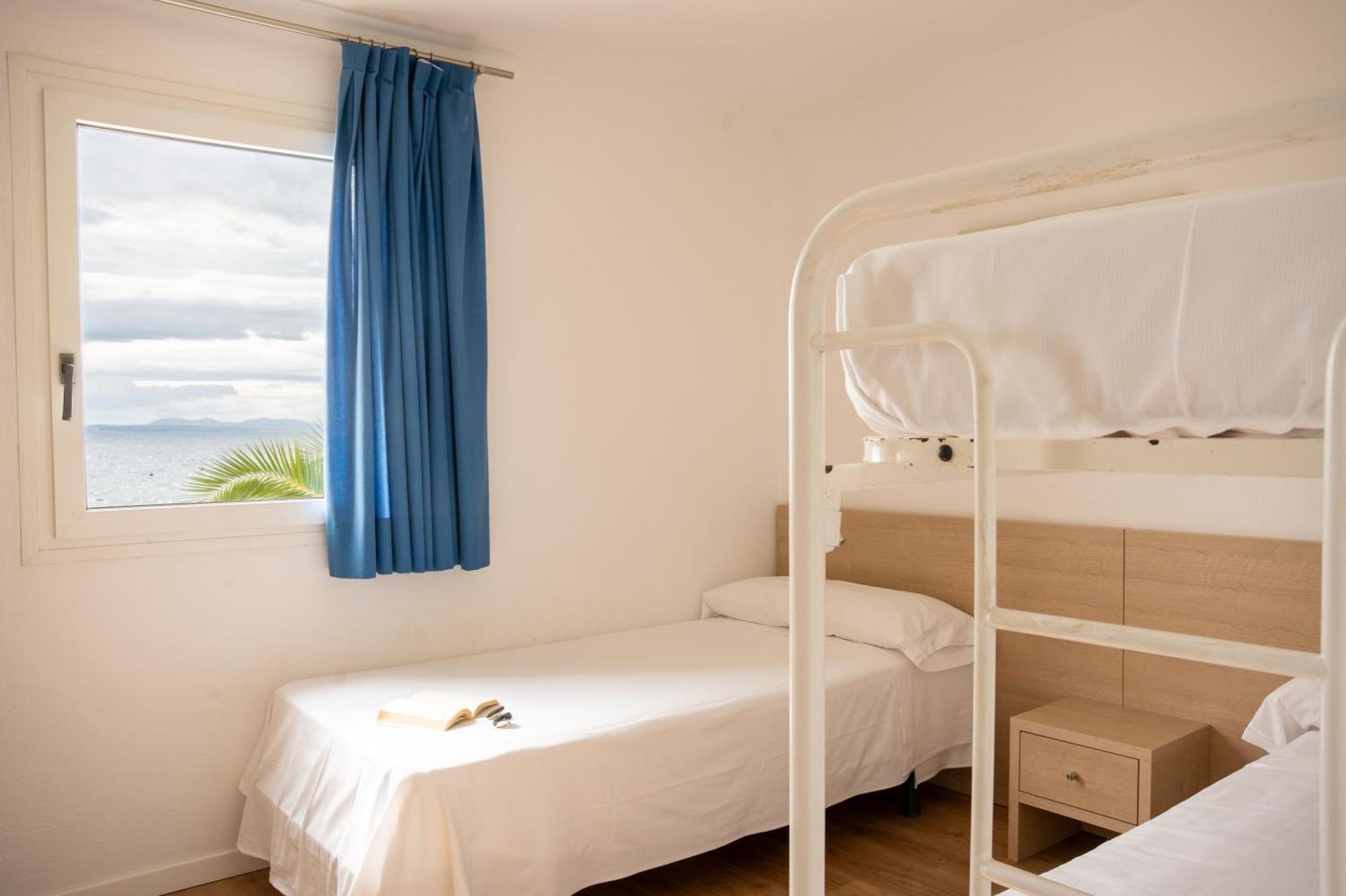 Santa Llucia Apartaments Ρόζες Εξωτερικό φωτογραφία