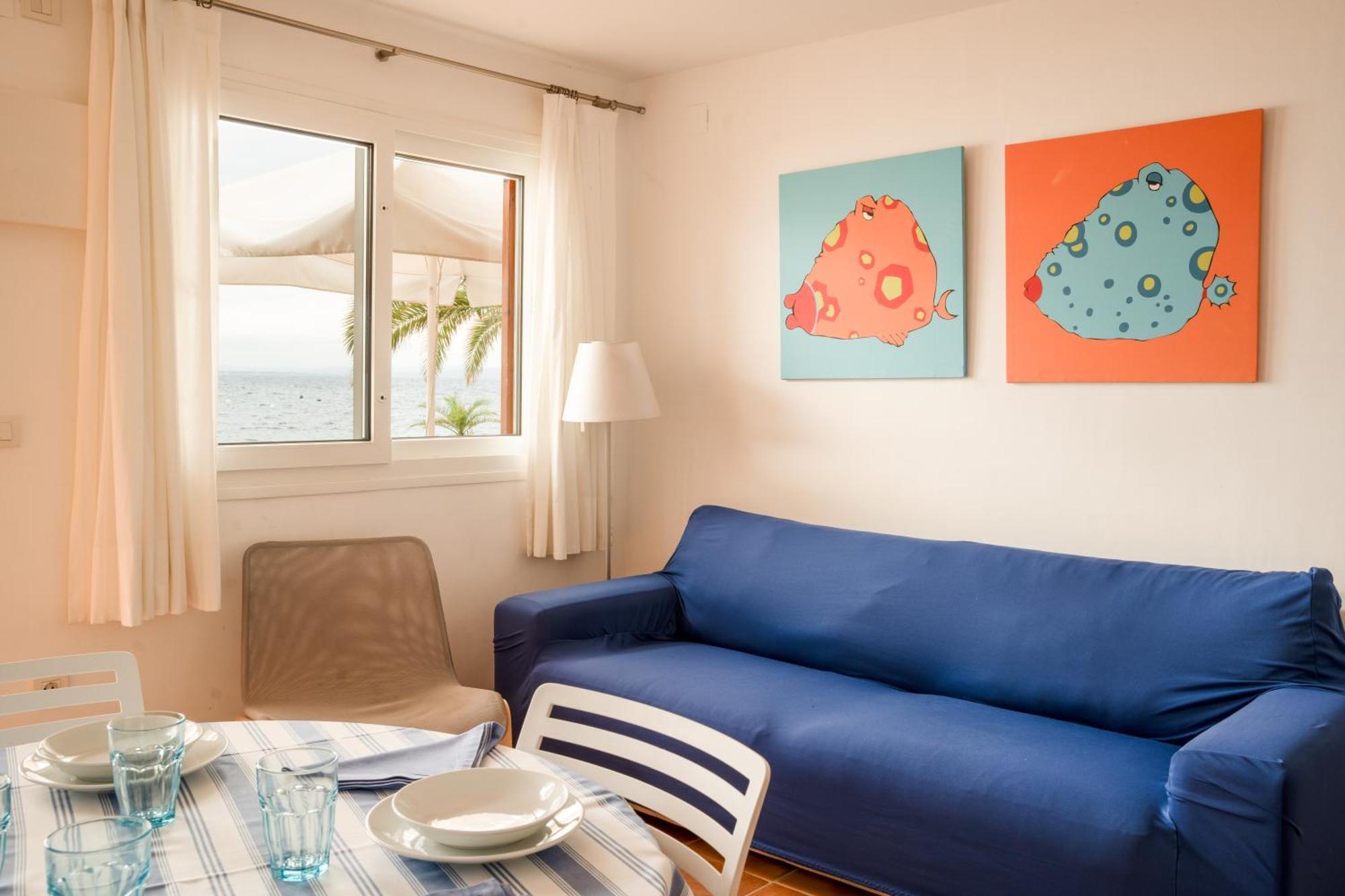 Santa Llucia Apartaments Ρόζες Εξωτερικό φωτογραφία