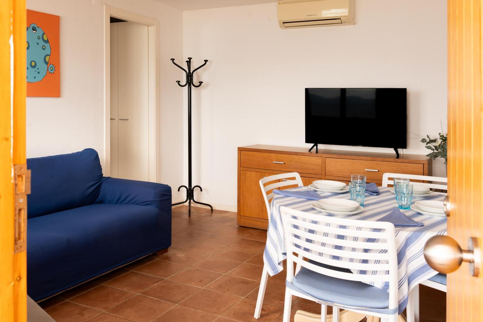 Santa Llucia Apartaments Ρόζες Εξωτερικό φωτογραφία