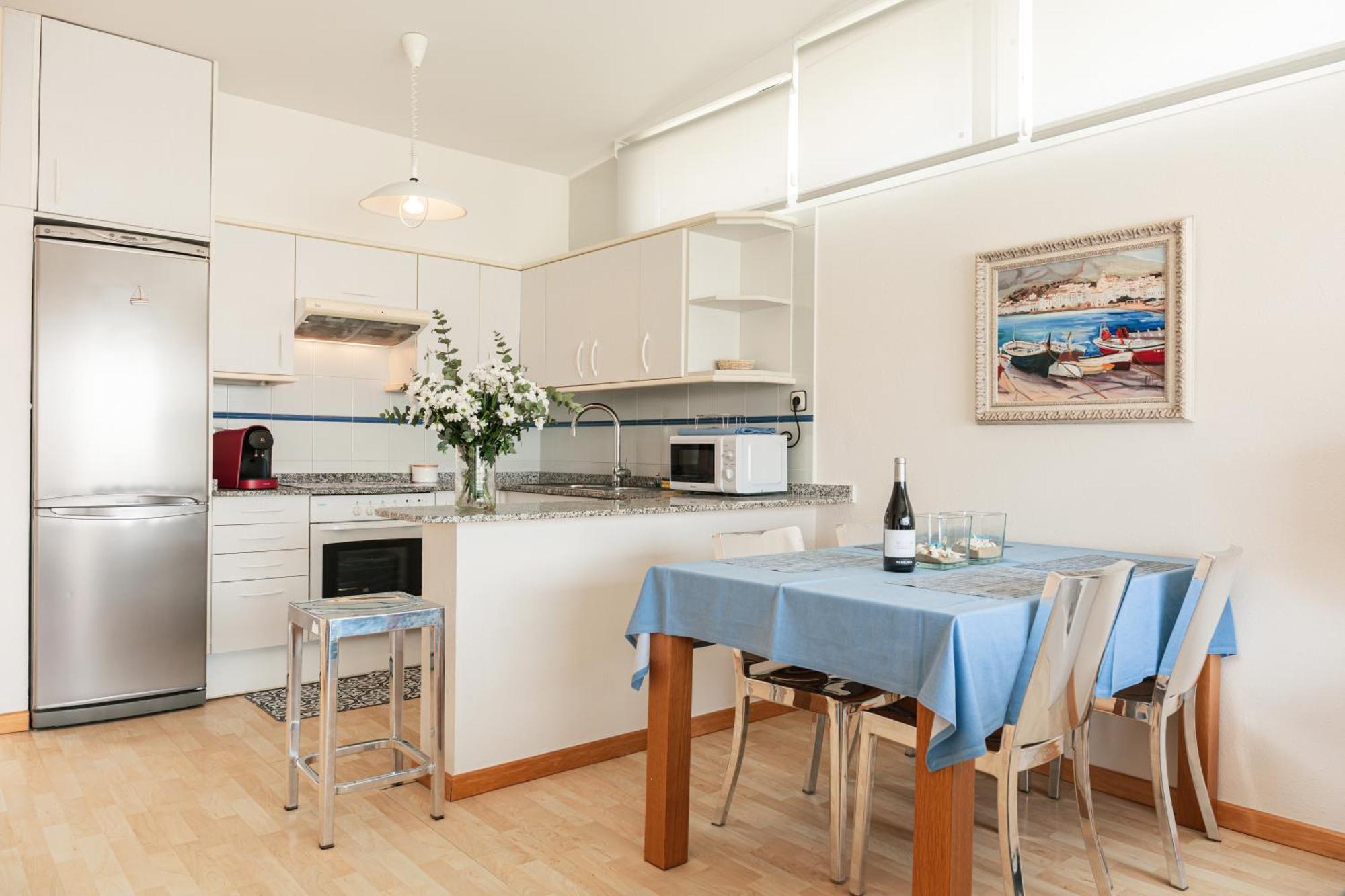 Santa Llucia Apartaments Ρόζες Εξωτερικό φωτογραφία