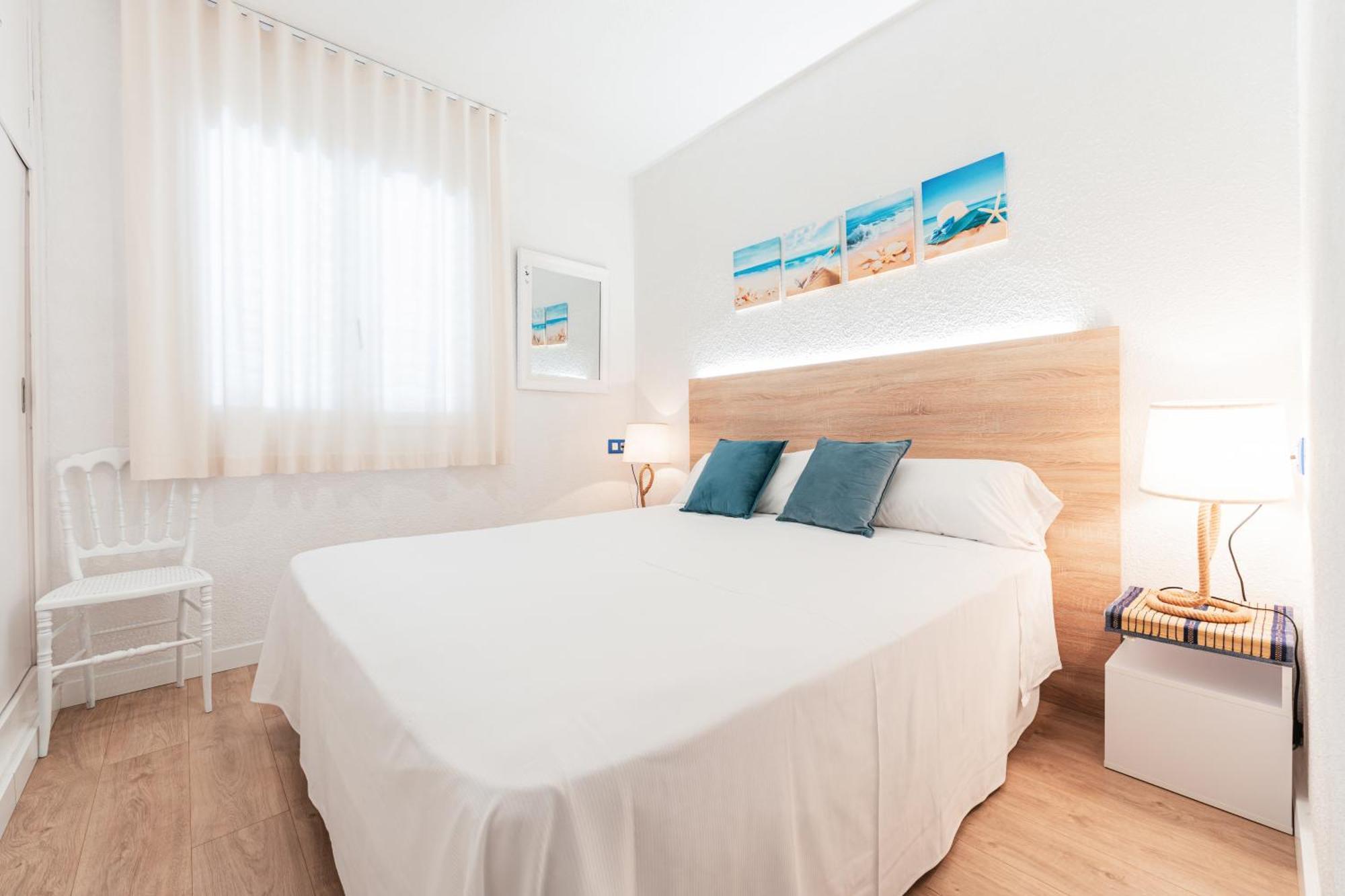 Santa Llucia Apartaments Ρόζες Εξωτερικό φωτογραφία